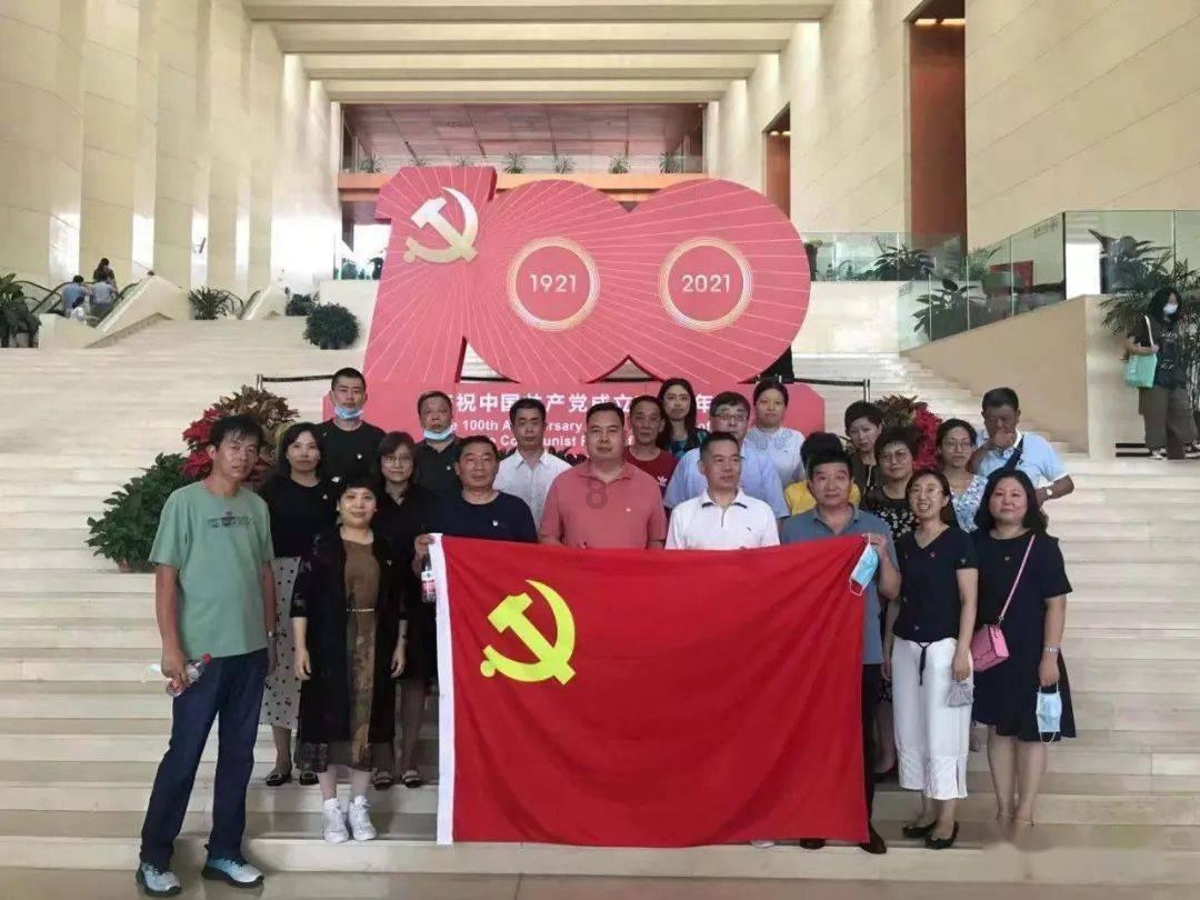 拥有无数奇珍异宝的圆明园惨遭焚烧因果