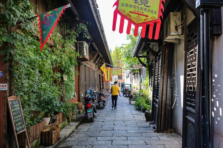 喜看家乡新变化丨东营经济技术开发区辽河农贸市场“旧貌”换“新颜”